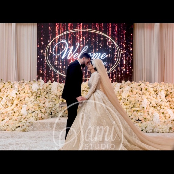 Wedding dress heavy embellished beaded long sleeve - Picture 4 of 13